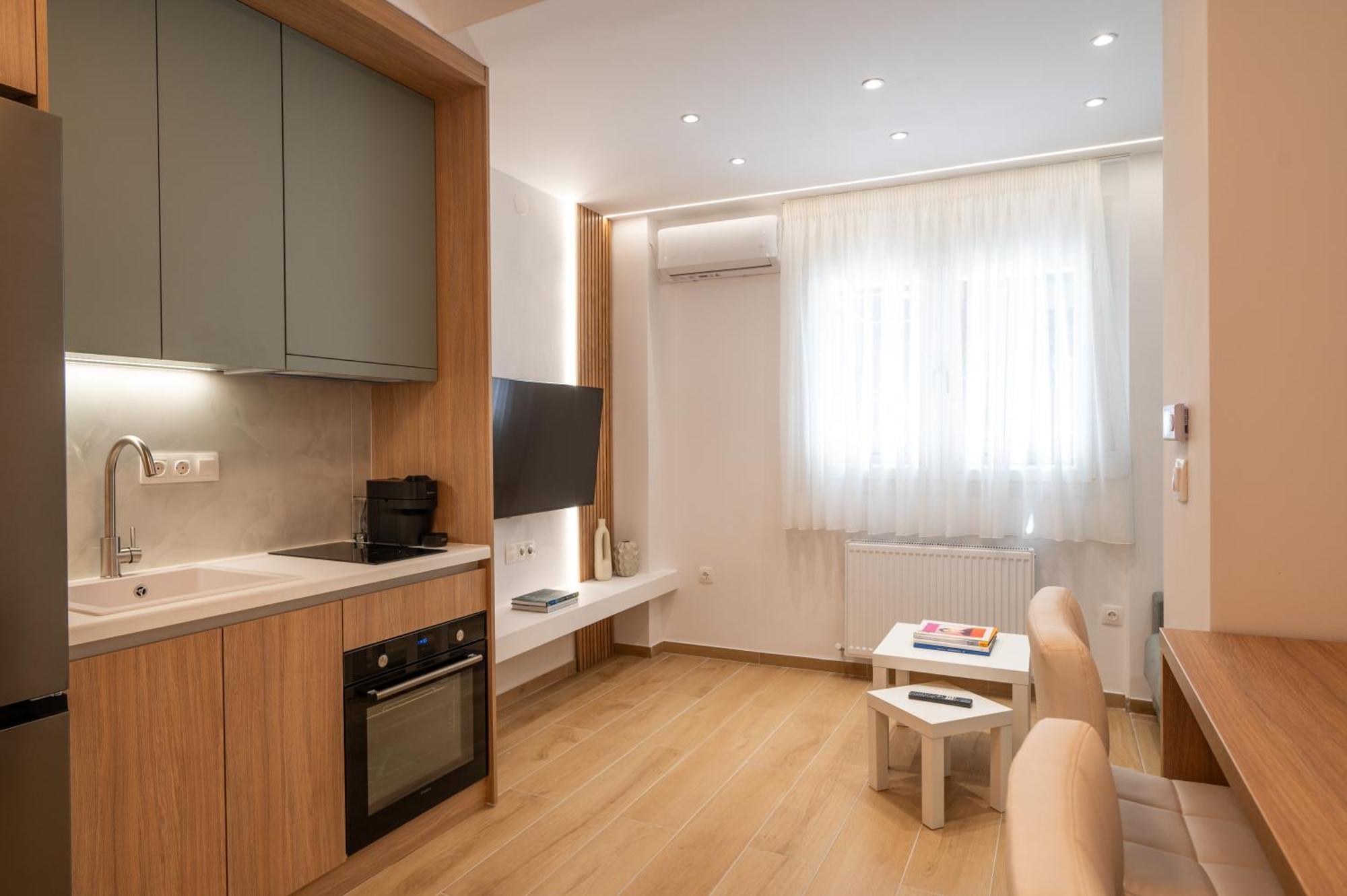 Ferienwohnung Honey Oak & Cream Patio By Nest Thessaloniki Exterior foto